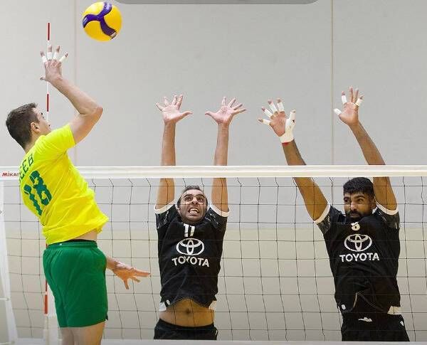 من المواجهة