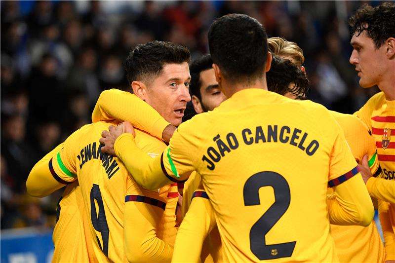 لاعبو برشلونة