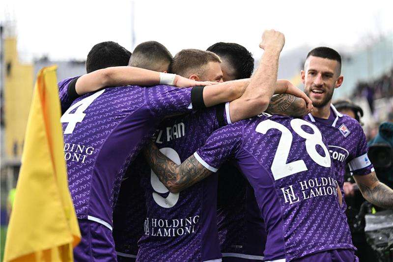 لاعبو فيورنتينا