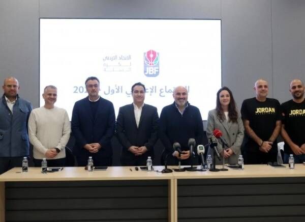 جانب من المؤتمر الصحفي