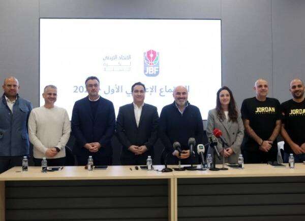 جانب من المؤتمر الصحفي