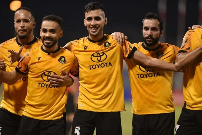 لاعبو الأهلي