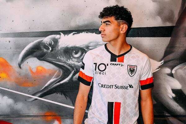 عمرو خالد بيبو