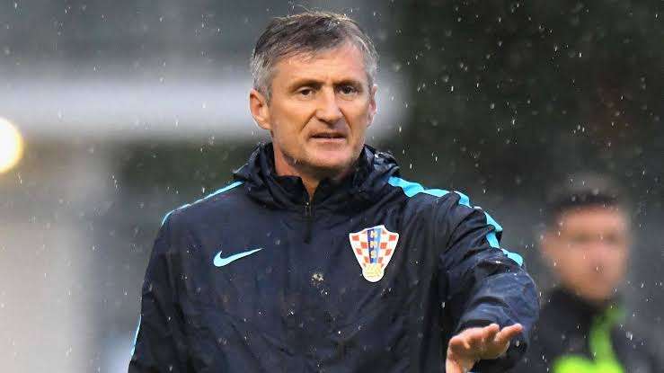 روبرت يارني