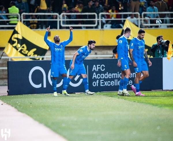 لاعبو الهلال السعودي