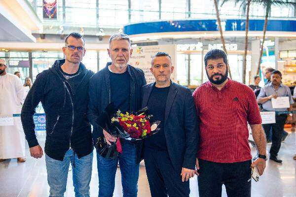 وصول المدرب شيلهافي