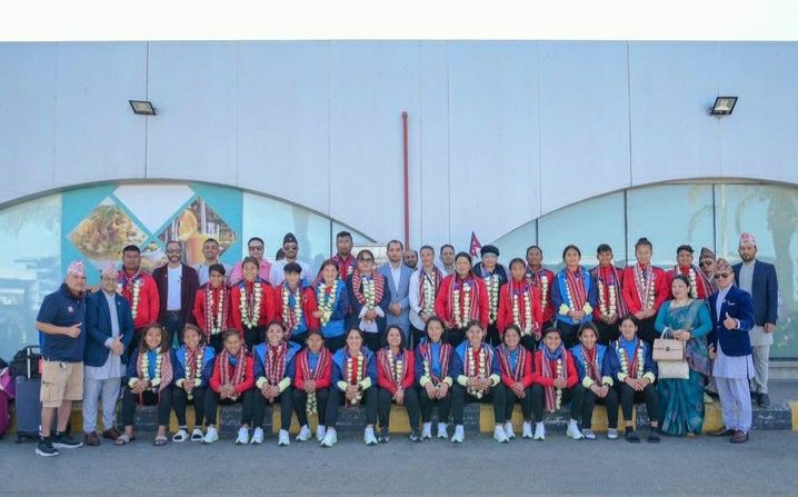 وصول لاعبات نيبال لمدينة جدة السعودية