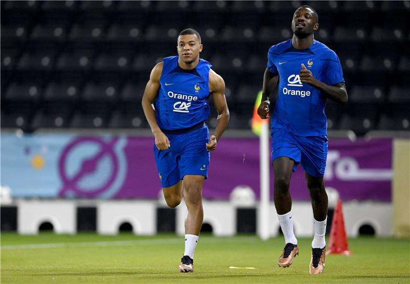 كوناتي ومبابي