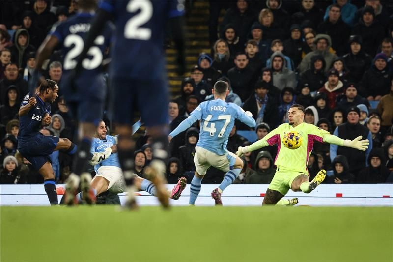 لقطة هدف سترلينج