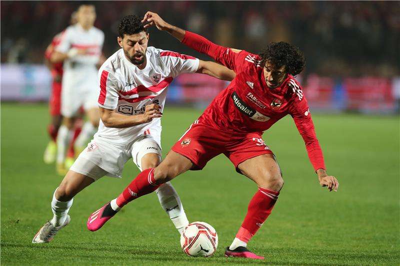 من مباراة بين الأهلي والزمالك