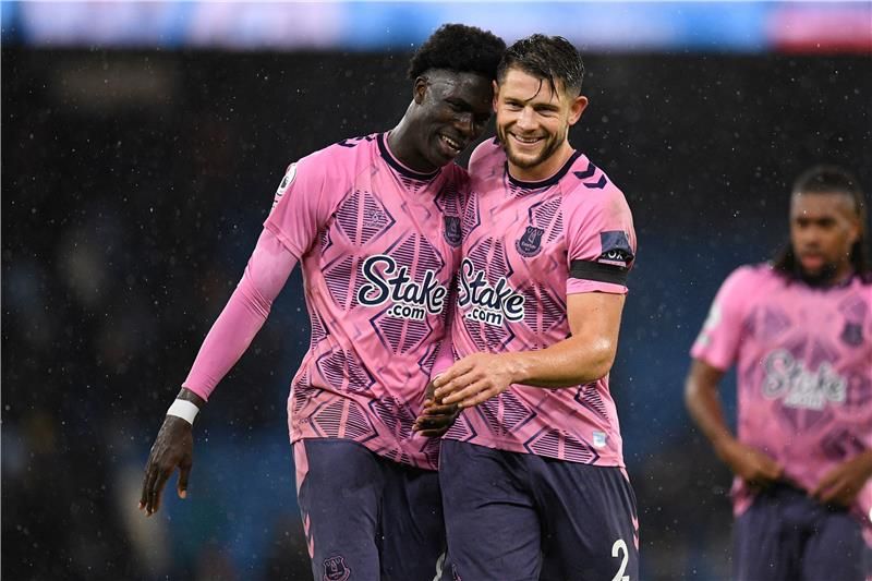 لاعبو إيفرتون