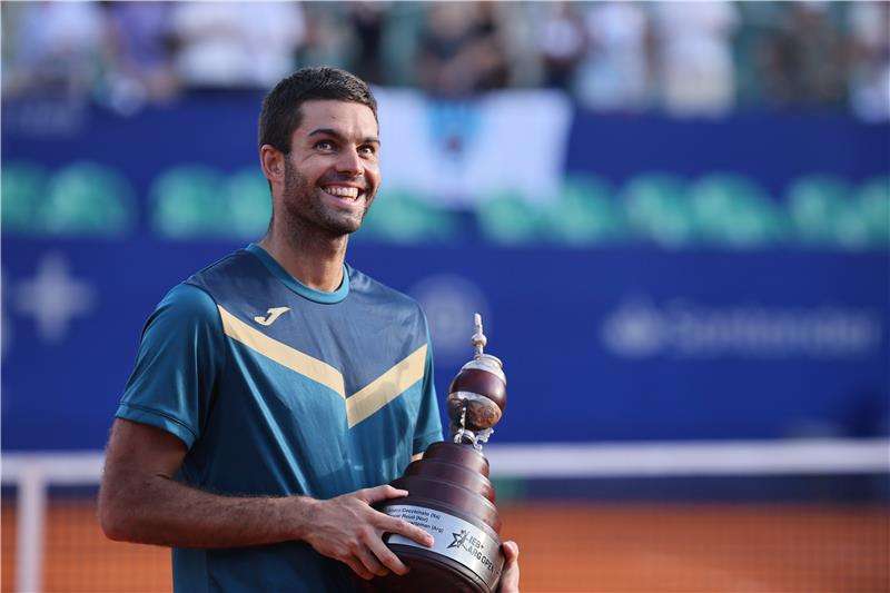 دياز أكوستا