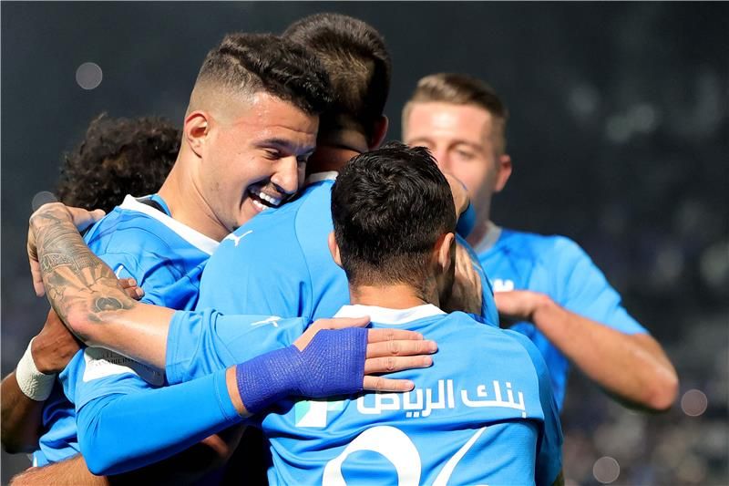لاعبو الهلال