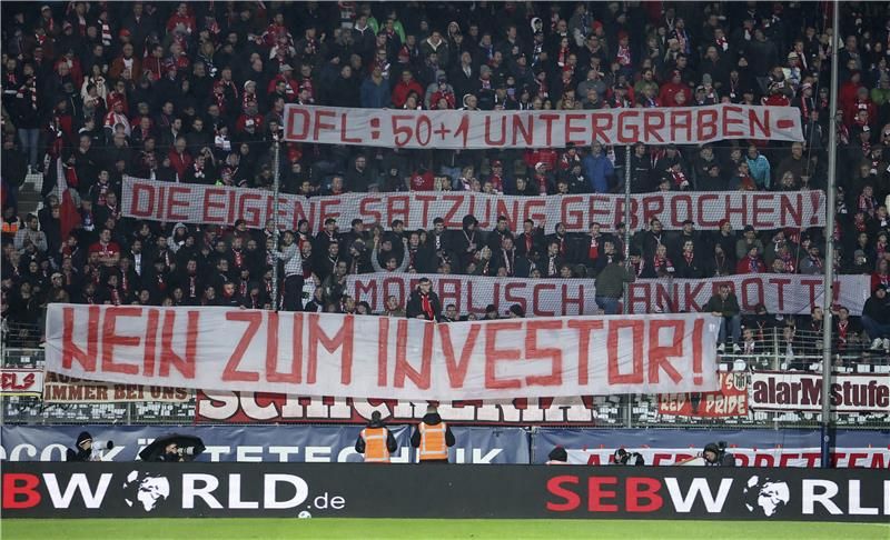 من احتجاجات الجماهير الألمانية