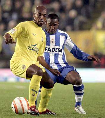 ماركوس سينا في احدي لقاءات فياريال