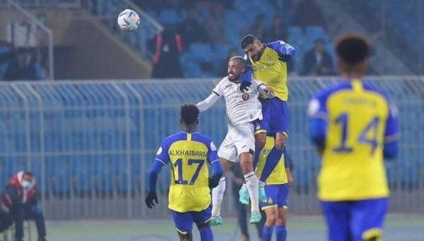 لقاء سابق بين الفريقين