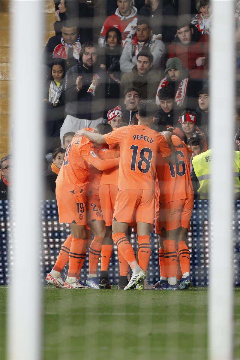 لاعبو فالنسيا