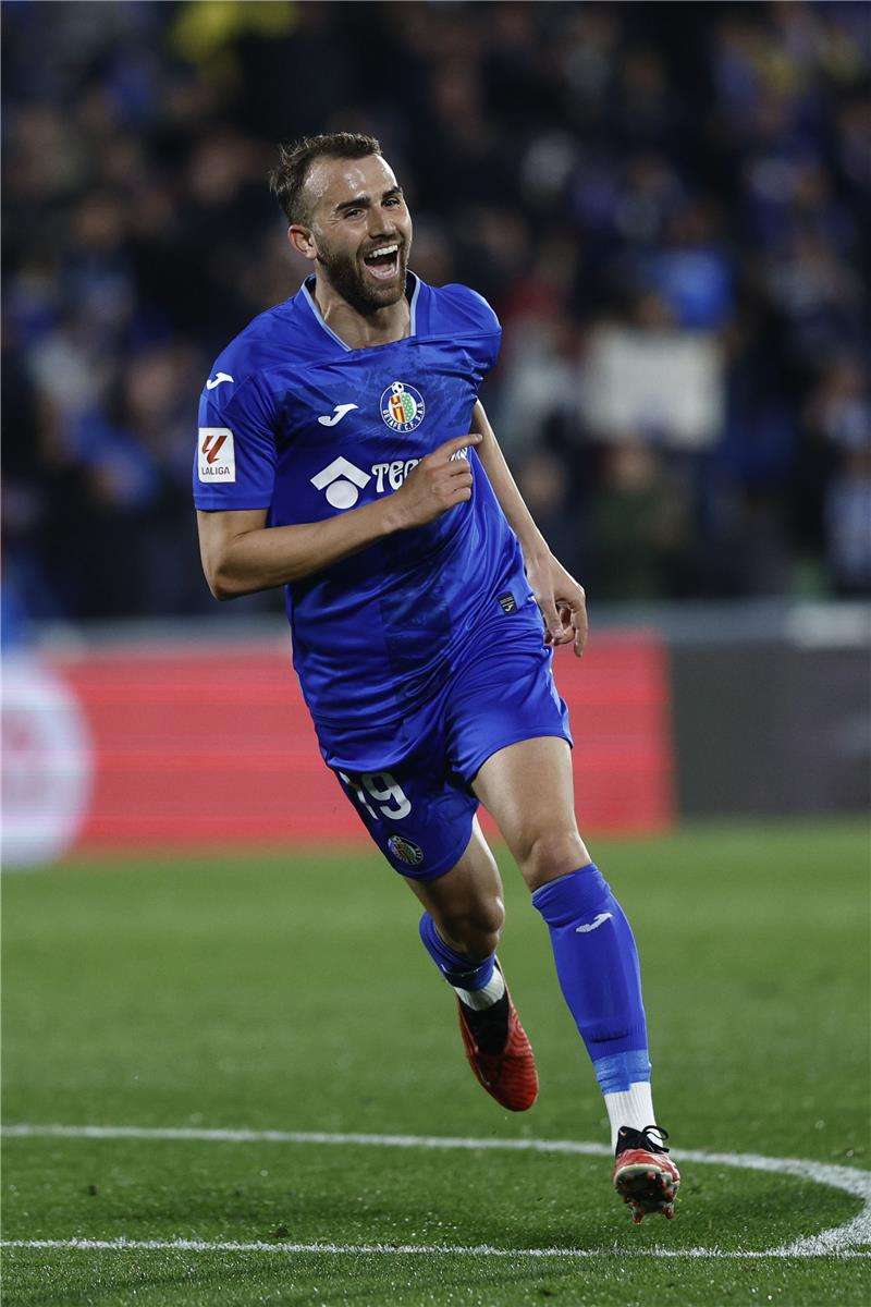 بورخا مايورال