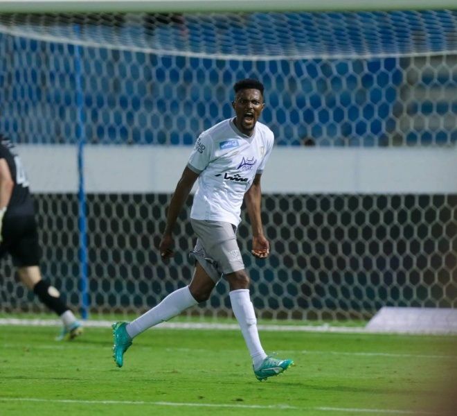 بيرنارد مينساه