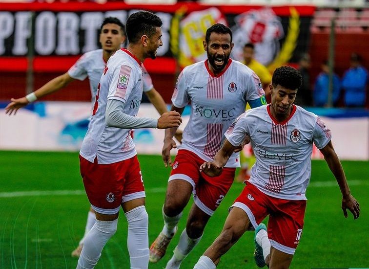 لاعبو الفتح