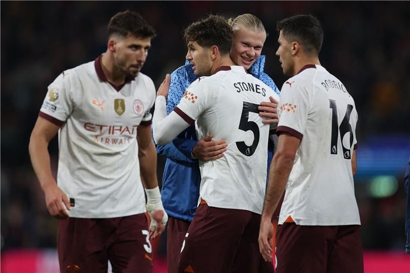 لاعبو مانشستر سيتي