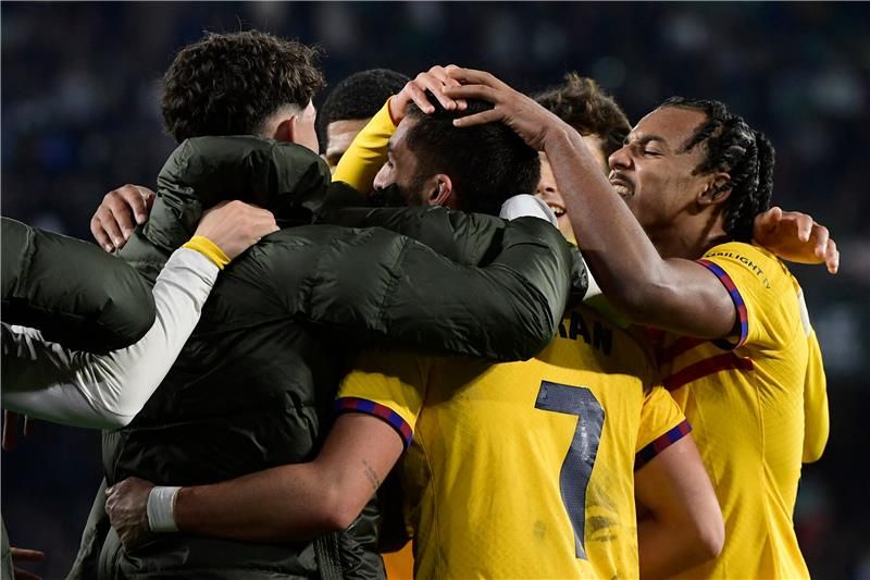 لاعبو برشلونة