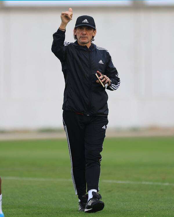 نيبوشا يوفوفيتش