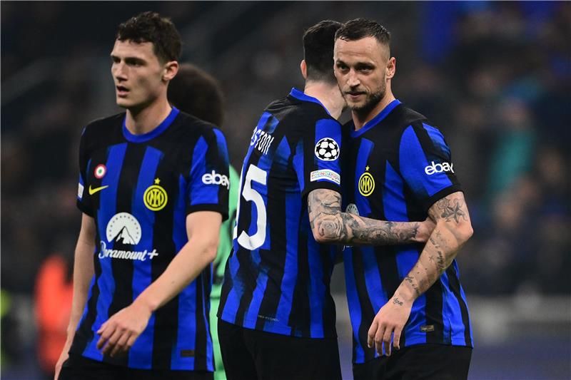 لاعبو انتر ميلان