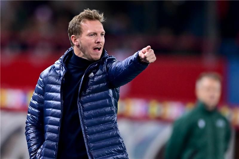 جوليان ناجلسمان