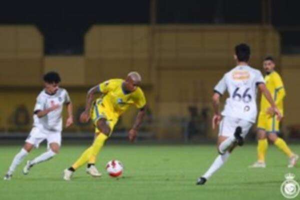 لقاء سابق بين الفريقين