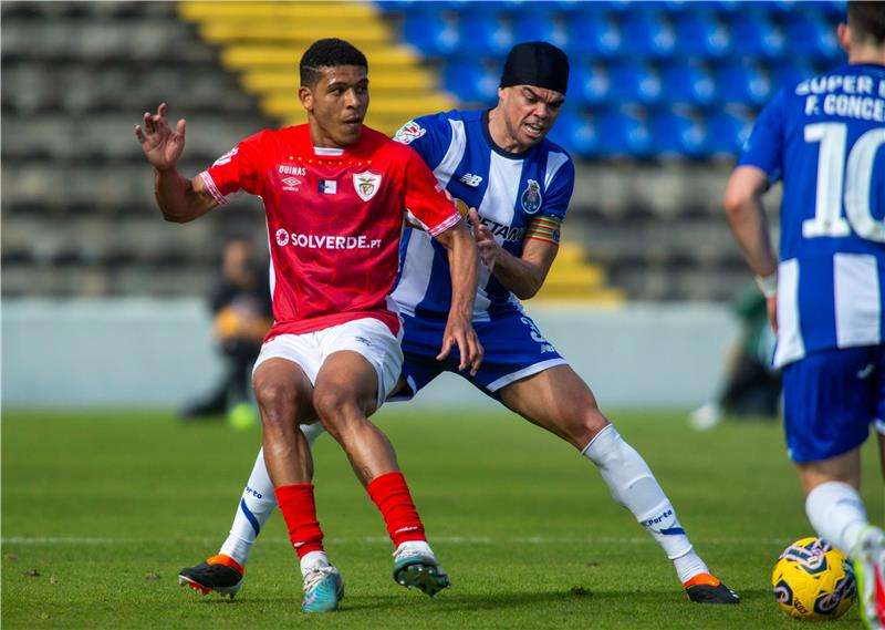 من المواجهة