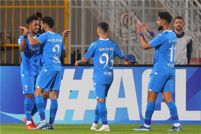 لاعبو الهلال السعودي