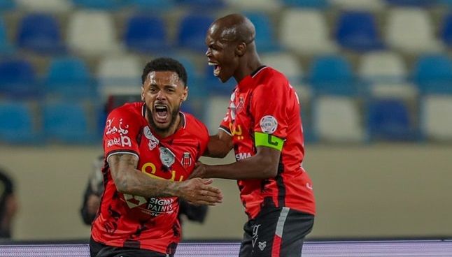 فرحة لاعبي الرياض