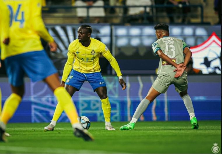 من مباراة النصر والحزم