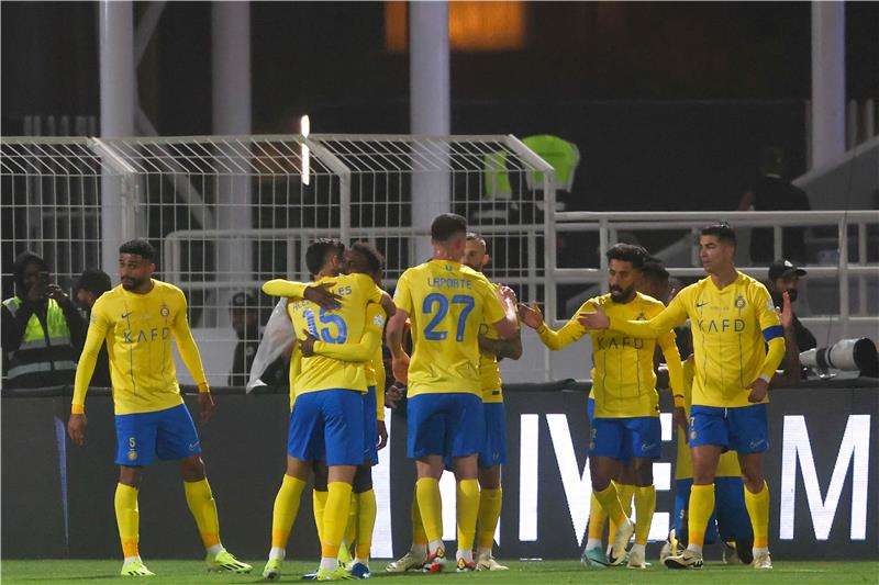 لاعبو النصر