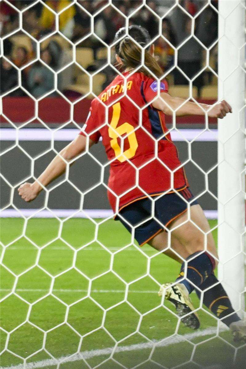 إيتانا بونماتي