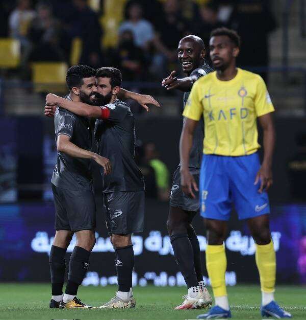 من المواجهة