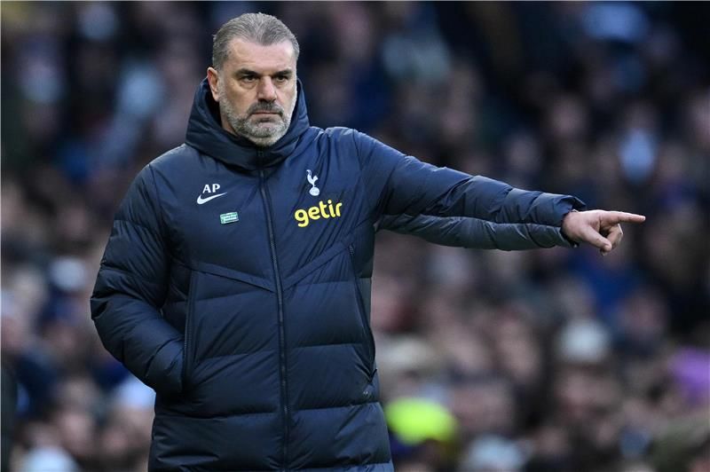 أنجي بوستيكوجلو