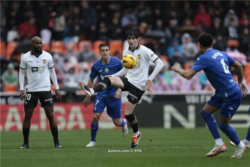 ?i=epa%2fsoccer%2f2024-03%2f2024-03-09%2f2024-03-09-11208860_epa