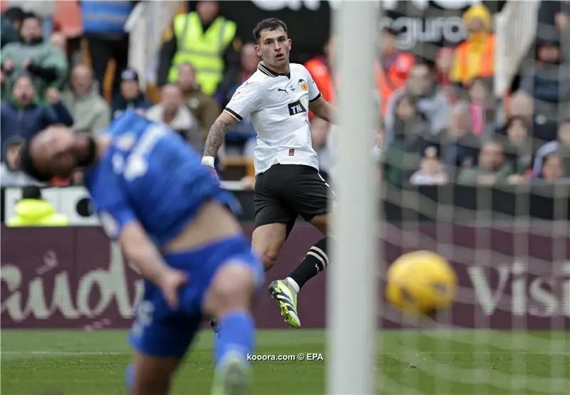 ?i=epa%2fsoccer%2f2024-03%2f2024-03-09%2f2024-03-09-11208933_epa