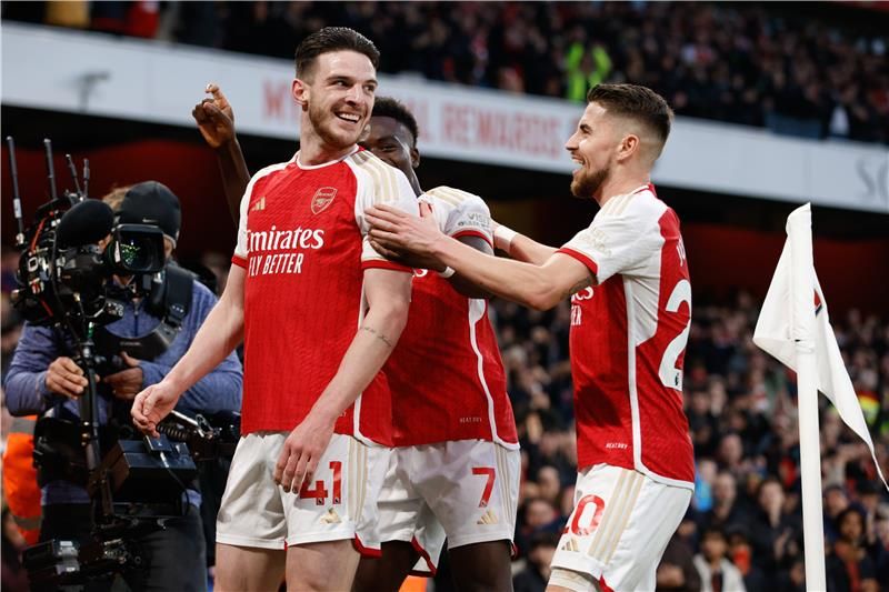 لاعبو آرسنال