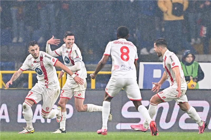 لاعبو مونزا