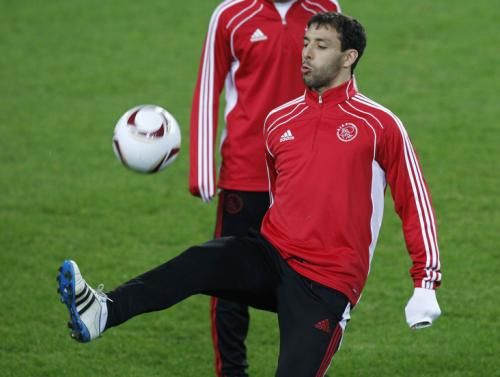 الحمداوي أثناء إحدى تدريبات أياكس أمسترادم الهولندي