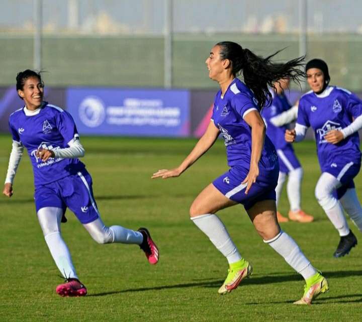 لاعبات فريق الامل السعودي