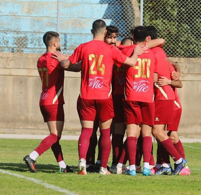 فرحة لاعبي النجمة