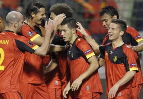 2011-10-07t195609z_01_flr12_rtridsp_3_soccer-euro_reuters