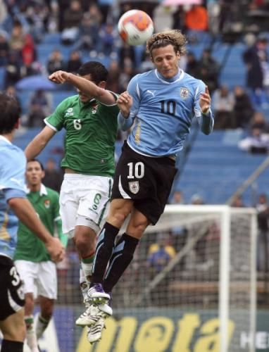 2011-10-07t205056z_01_ast11_rtridsp_3_soccer-world_reuters