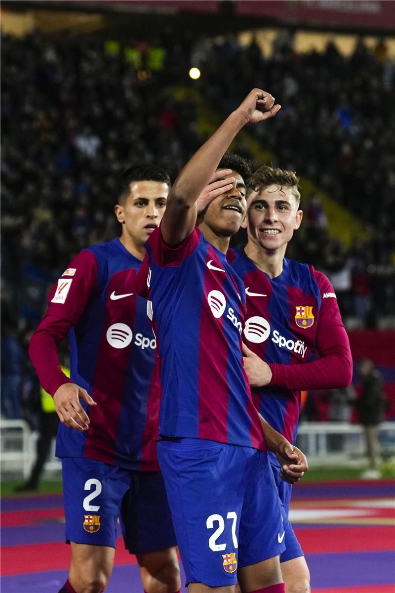 لاعبو برشلونة