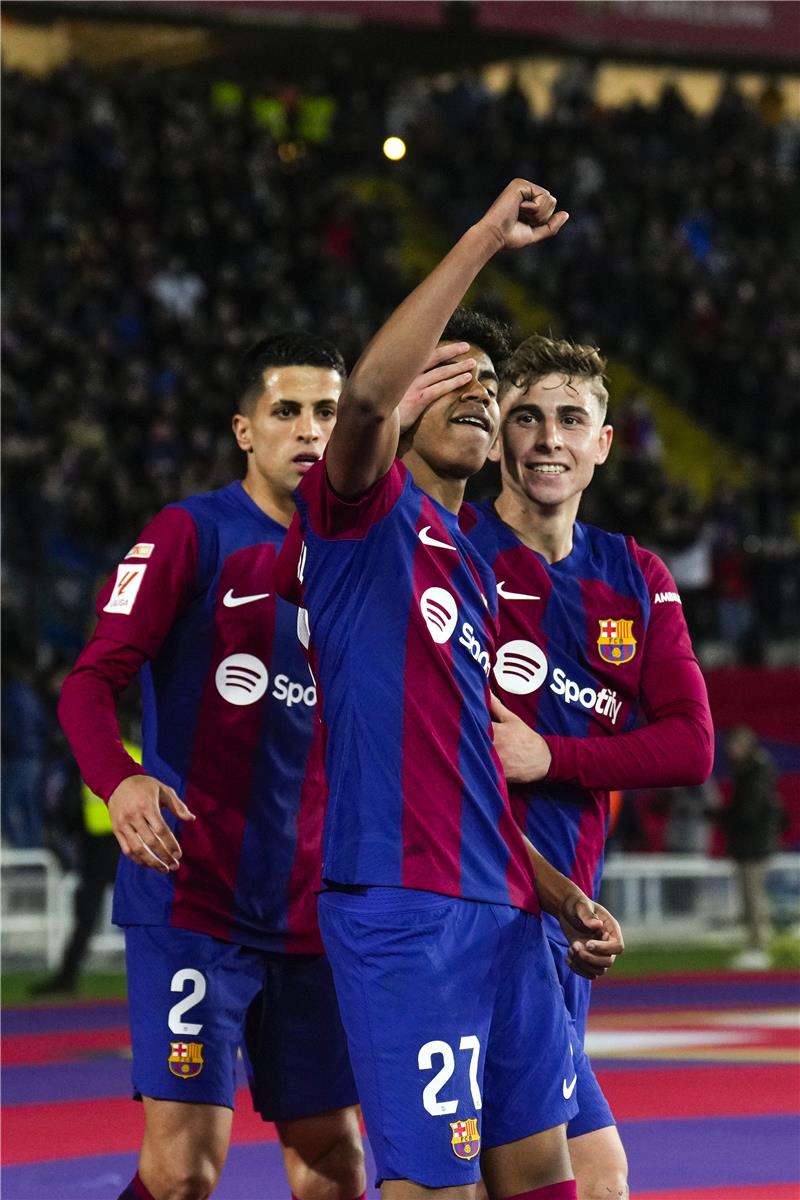 لاعبو برشلونة