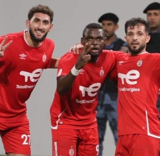 لاعبو الاتحاد